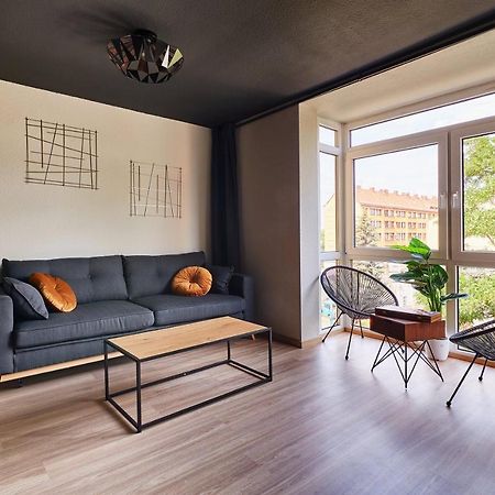 Spaciousliving Design Apartment - Central - Box Spring Bed - Exhibition Dresden Bagian luar foto